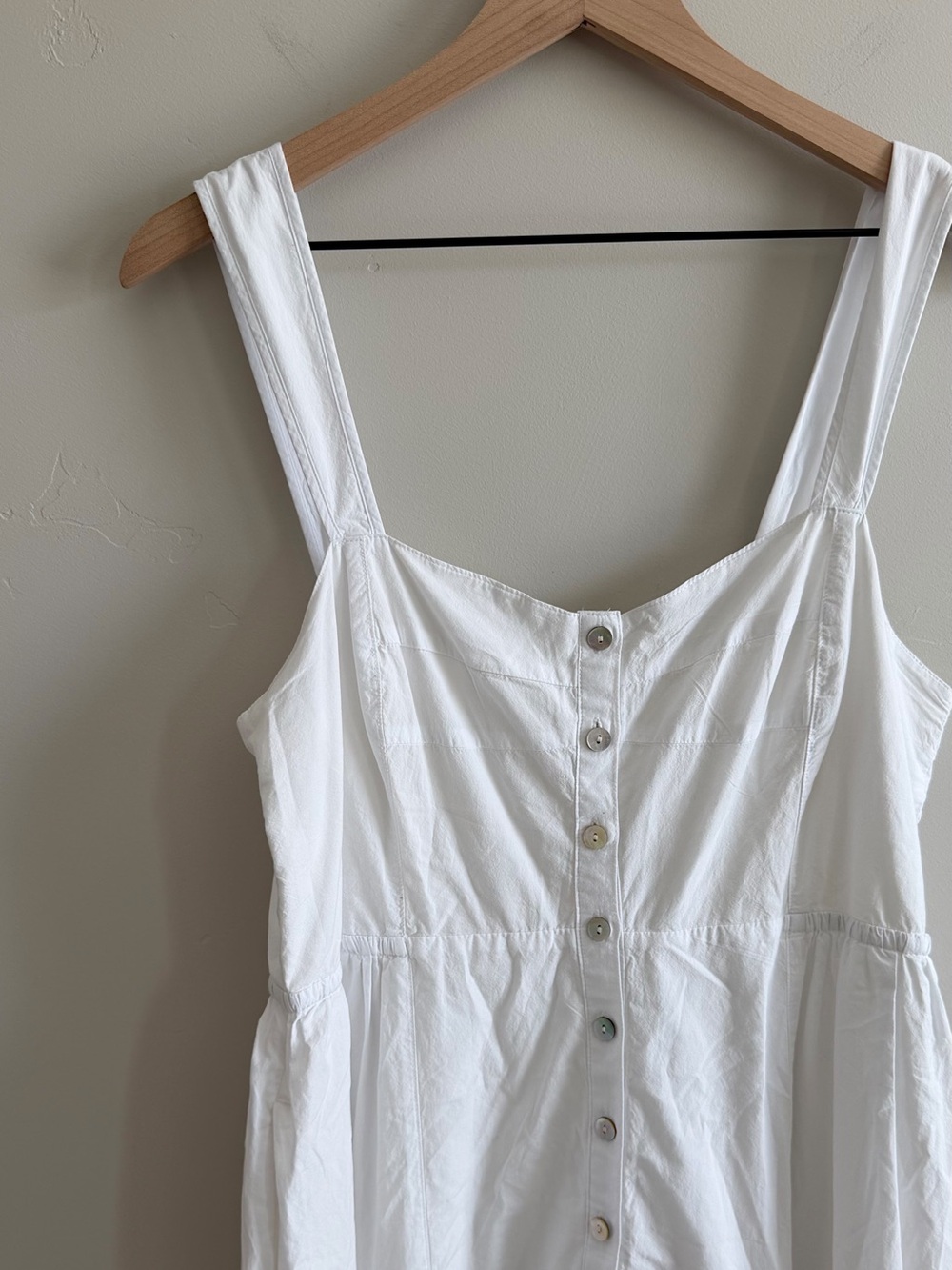 Madewell Button-Front Tiered Midi Dress in White - Picture 6 of 10